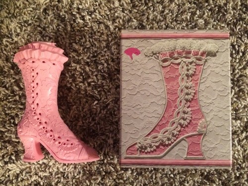 Avon frilly pink boot - pink, pomander