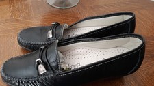 chaussure mocassin TAILLE 36