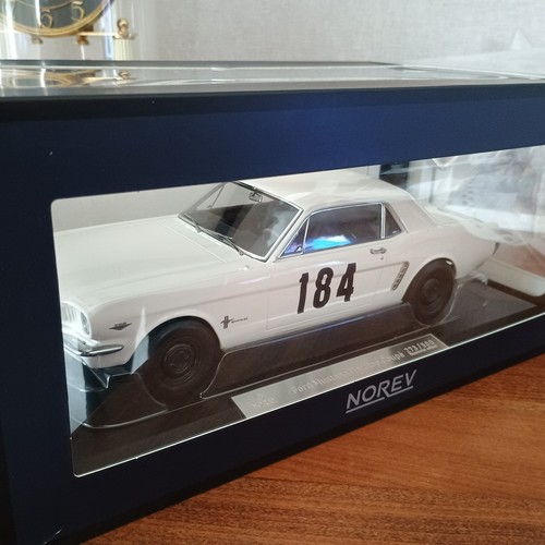 Ford mustang coupé - mustang,