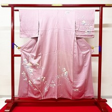 Kimono japonais 'HOUMONGI'