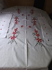 nappe brodée