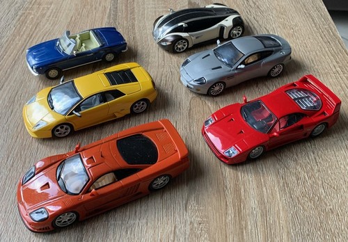 Lot miniature auto - , 1/43