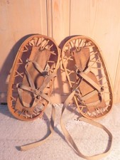 Anciennes raquettes neige bois HIVERNA cordage sport montagne déco