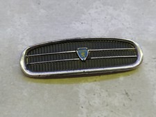 1/18  Calandre Peugeot 403