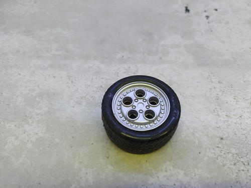 Roue avant lamborghini - 1/18,