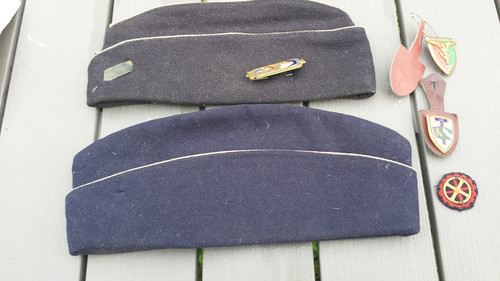 Anciens bérets militaires - 2,