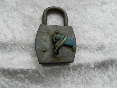 Ancien cadenas sncf chemin - cadenas, de