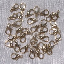LOT DE 100 FERMOIRS