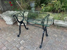 Table bistrot piètement fonte 1950 plateau verre