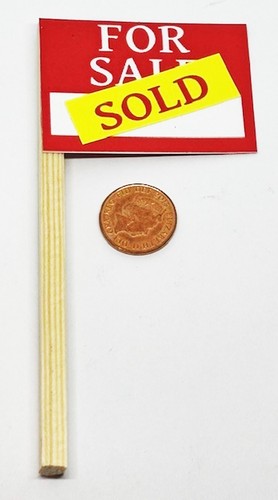 Panneau vend maison poupée - de,