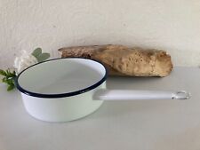 27⚜️ Ancienne Casserole en Tôle Émaillée 22 Couleur Blanche Liseré Bleu Vintage