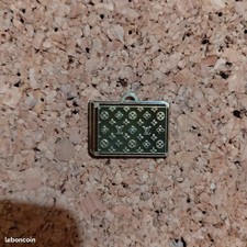 Louis Vuitton PARIS ÉPINGLE