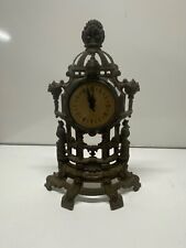 Horloge pendule à poser en laiton à restaurer dans son jus ancienne