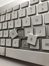 Clés de clavier sans fil Apple iMac (touches de remplacement) modèle : A1314 MESSAGE D'ABORD
