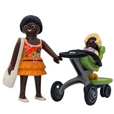 Figurine femme Playmobil robe