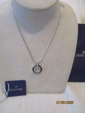 Collier Swarovski argenté ras