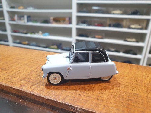 Micro car mochet - y, berline