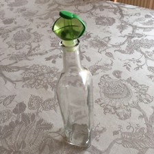 Bouteille carre huile  bec