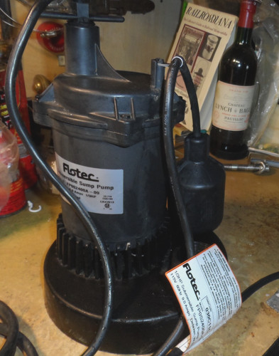 Flotec submersible pump - hp,