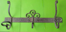 Porte manteaux en fer forgé martelé et riveté  1930 , 3 crochets  long : 50 cm