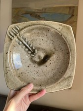 Plat / Coupe En Céramique, Anonyme, 20 X 20 Cm