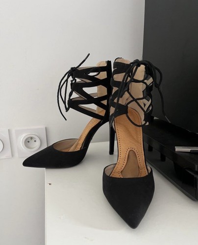 Chaussures talons - a,