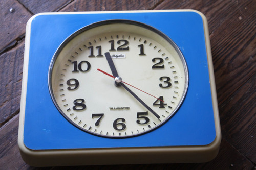 Rhythm transistor pendule - rhythm,