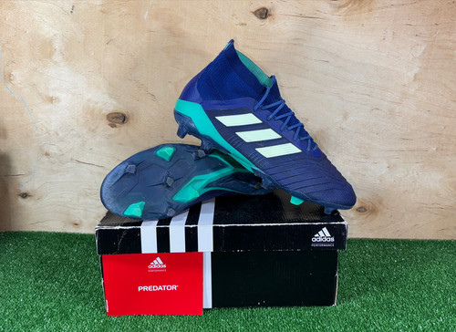 Adidas predator fg cm7411 - 18.1,