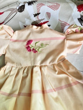 robe  neuve poupee mode et