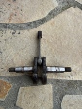 Vilebrequin débroussailleuse Husqvarna 25R