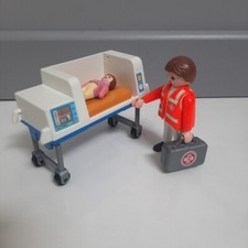 Playmobil City 4225 Couveuse Pour Bébé Avec Medecin Pediatre