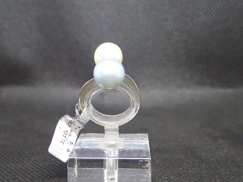 Bague blanc 750 ème de - , 750/ème