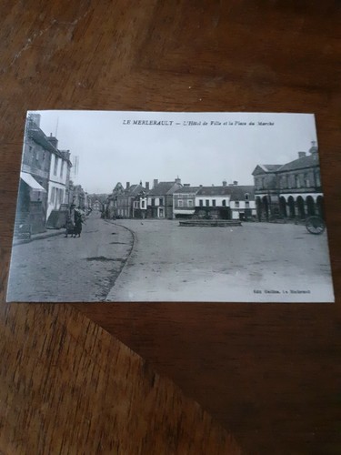 Ancienne carte postale le - carte,