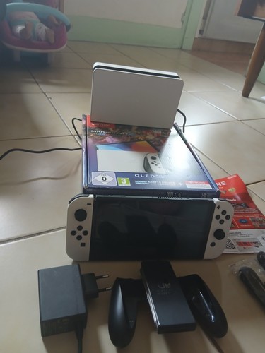 Nintendo switch oled blanche - nintendo,