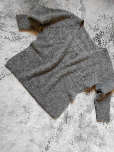 Aylin koenig grey - by,