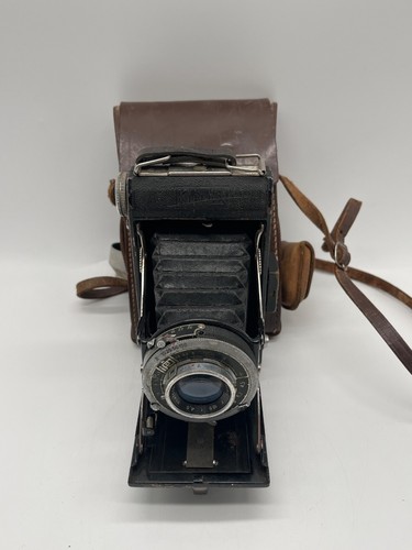 Ancien appareil photo - , pliant