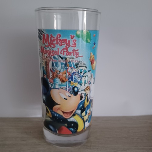 Verre disneyland resort - verre, paris