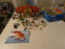 PLAYMOBIL 5221 Haras avec chevaux et enclos