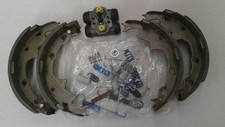 KIT FREINS ARRIERE JEEP CHEROKEE WRANGLER 1990-2006