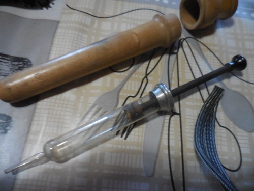 Ancienne seringue médicale