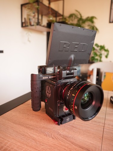 Red epic helium dsmc2 - helium, +