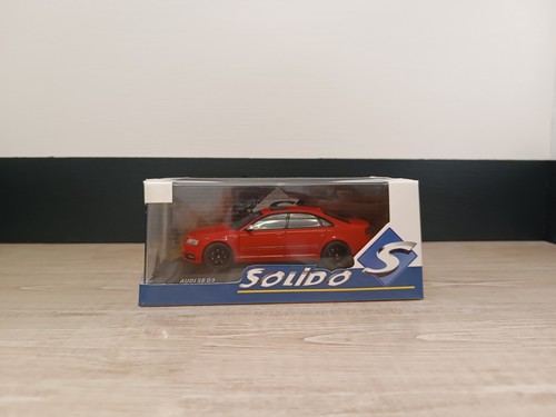Audi red black line - w/black,