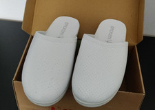 Sabots Blancs pour femme Pointure 37 Neufs Pantoufles Chaussures 