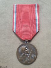 MEDAILLE DE VERDUN VERNIER A BOULE.