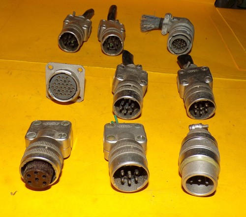 Radio lot 9 prises - :, pour