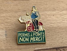 c PINS PIN CAR PERMIS A MOINTS