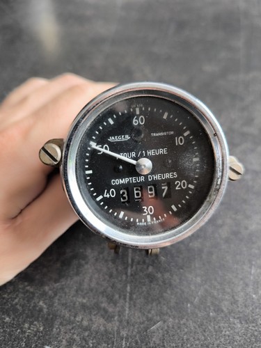 Compteur heures automobile - compteur,
