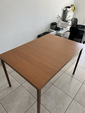 table A Manger/bureau