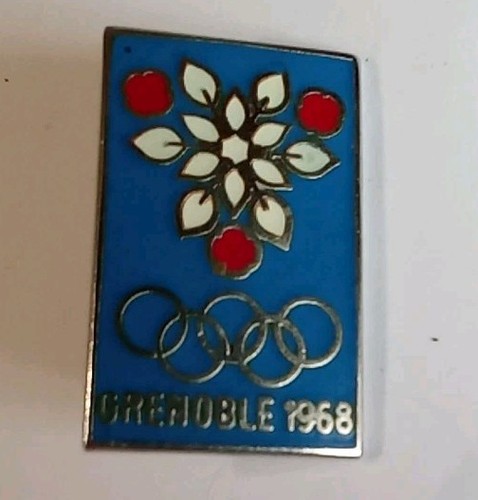 Insigne émaillé arthus - insigne,