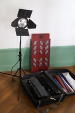 3 projecteurs studio LTM 650 w avec valise de transport